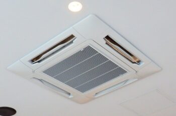 知らない電話番号から・・・