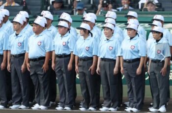 甲子園に女性審判